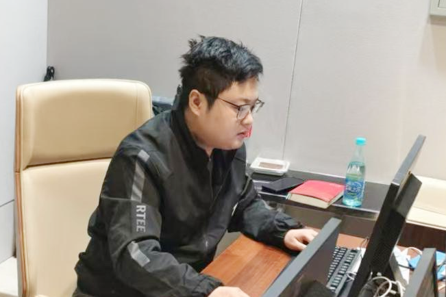 【“方天之星”风采】 于厚文：以代码为笔，书写电力市场的创新答卷